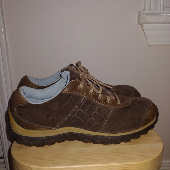 Columbia Serrano Hiking/Walking Shoes - Picture 4 of 6
